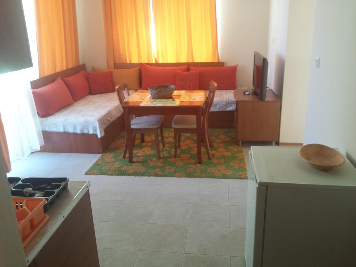 Apartments In Villa Rouge Sozopol Exterior foto